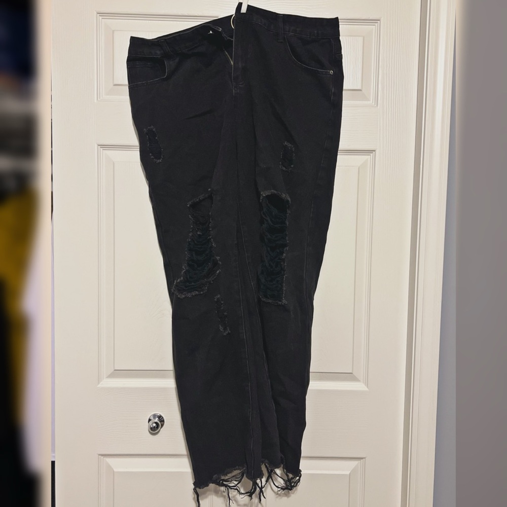 Mens ripped black jeans XXL